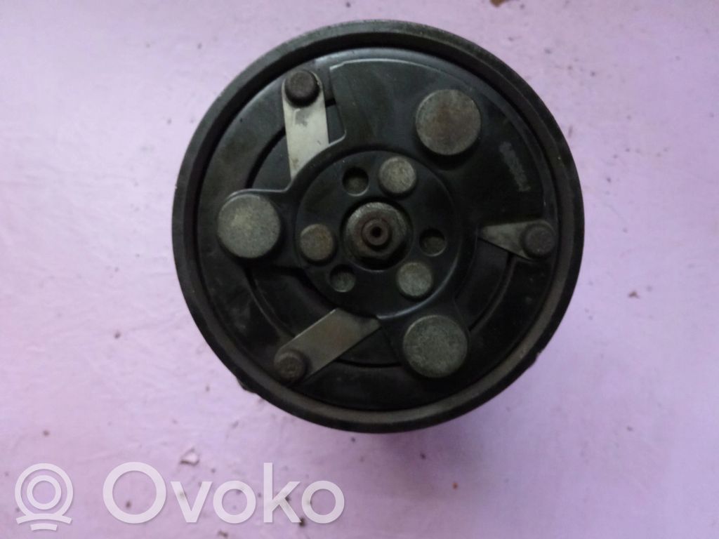 Kompresor / Sprężarka klimatyzacji A/C — Audi TT Mk1 (1999-2003) - obrazek 3